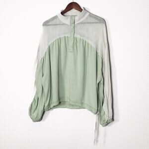 Out From Under Women’s Sweatshirt Retro Y2K Indie Athleisure Mesh Tie Hem Sz M